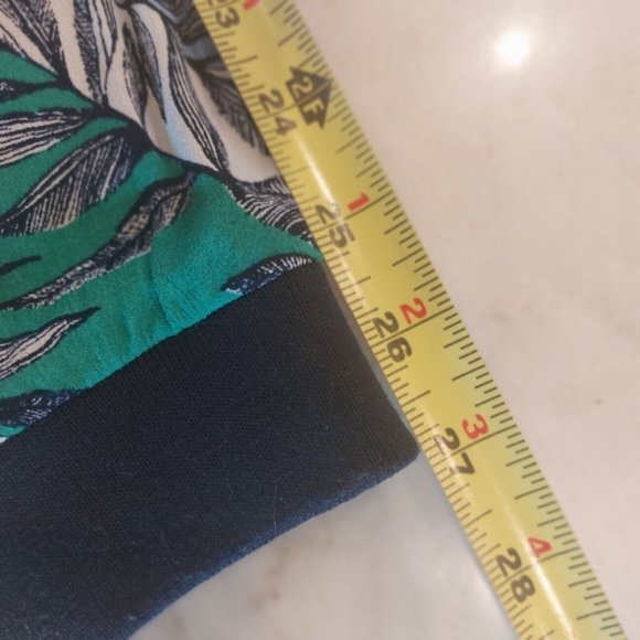 Laundry By Shelli Segal Leaf Print Zip Up Viscose Jacket Size 12 - Picture 7 of 7